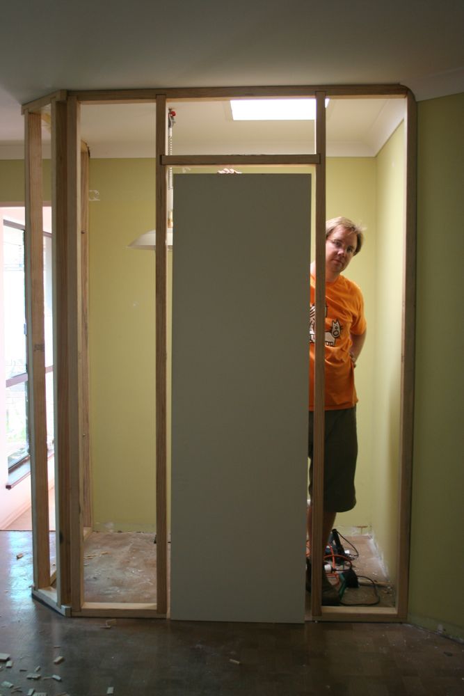 Door fitting in the frame
