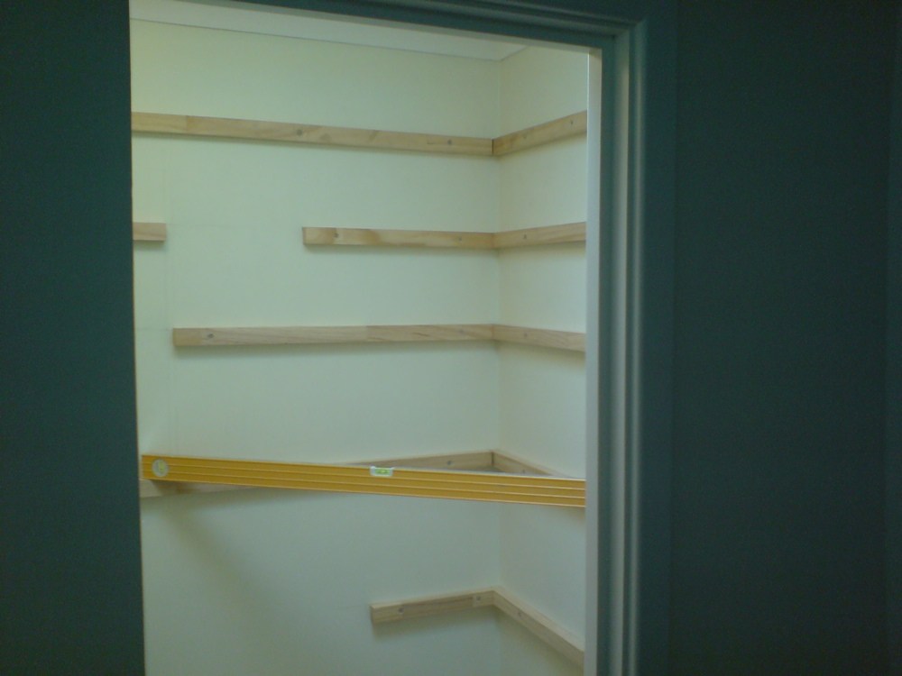Installing battens in the shelves
