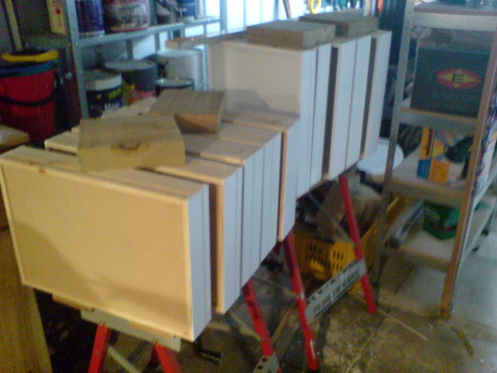 Painting of the drawers